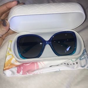 NWOT Oakley sunglasses